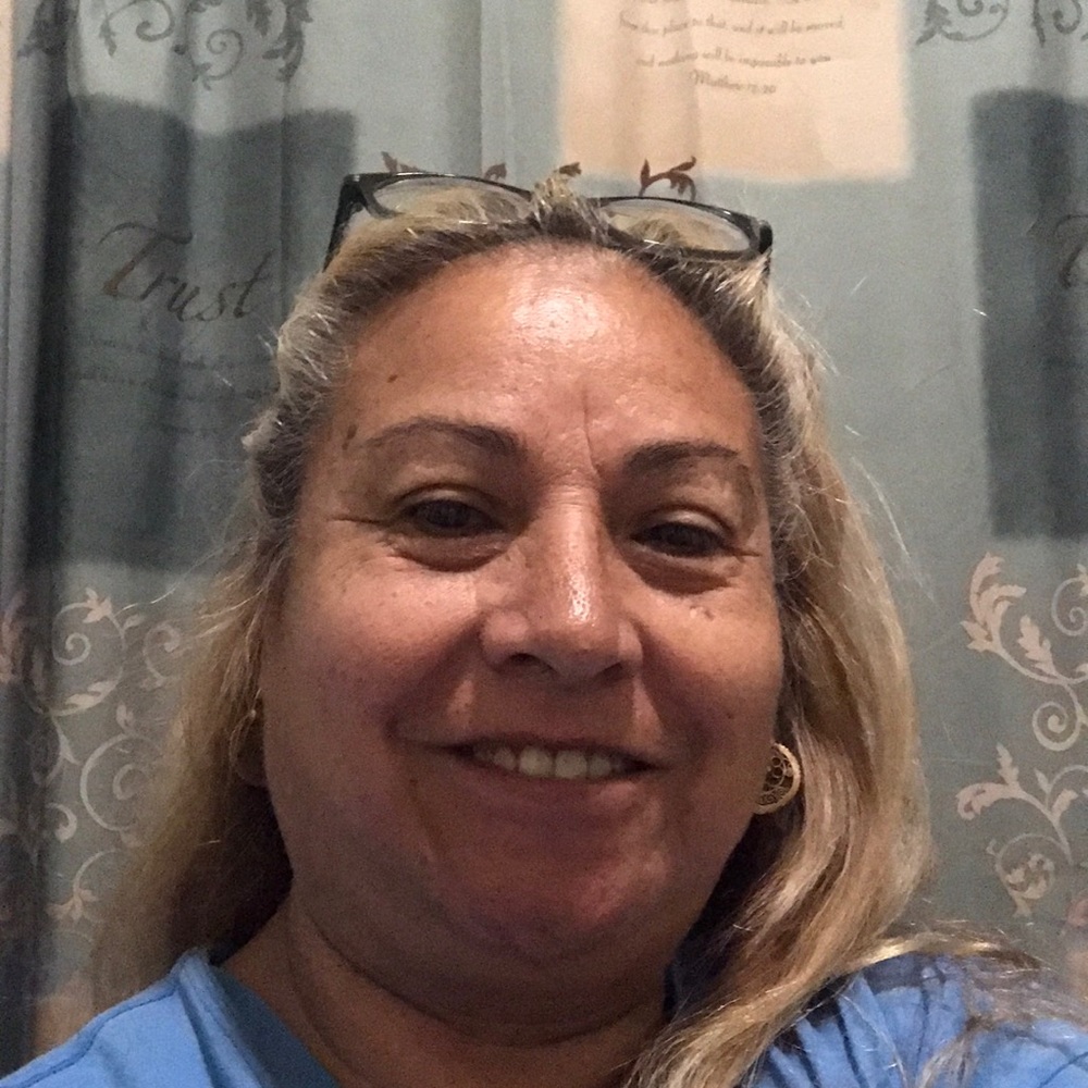 Meet your Posher, Irma delia